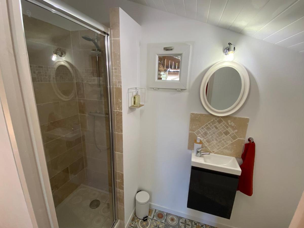 Chambre de charme indépendante proche Uzès Fontarèches Esterno foto